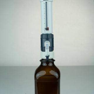 DispensMate Bottle-Top Dispenser